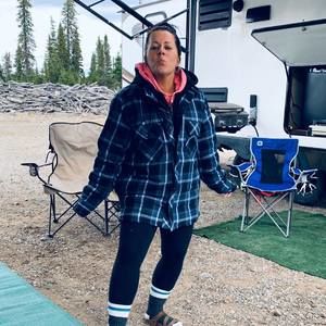 Meet your Posher, Julie